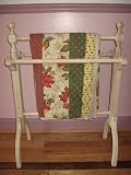 Heirloom Natural Quilt Rack