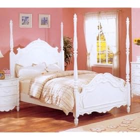 Full Sized White Four Poster Bed