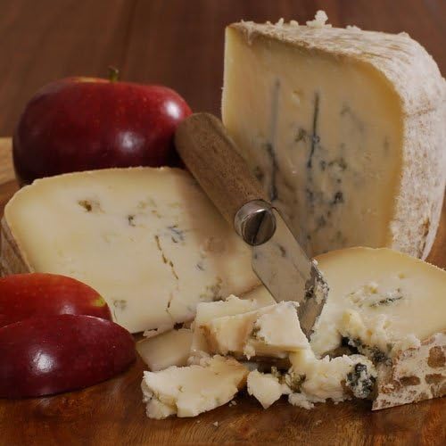 Bleu de Basques - 8 oz (cut portion)