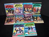 The New Adventures of Mary-Kate and Ashley 10 Book Set: The Case of: The Golden Slipper/Dog Show Mystery/Great Elephant Escape/Summer Camp Caper/Rock and Roll Mystery/Surfing Secret/Missing Mummy/Green Ghost/Blue Ribbon Horse/Mall Mystery