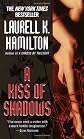 A Kiss of Shadows (Meredith Gentry, Book 1) [Mass Market Paperback]