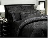 Pinzon Medallion Jacquard Woven Duvet