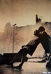 Pearl Jam - Giant Music Poster (Live On Stage) (Size: 40'' x 55'')