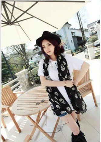 Shop4Clothing365(TM) New Fashion Chiffon Scarf Shawl- Black + White Skull pattern(SC03-003-03)