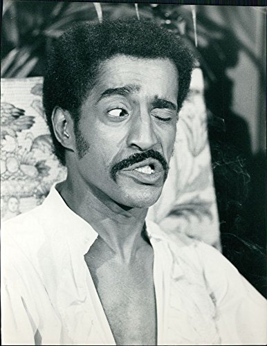 Original vintage photo of Sammy Davis Jr. making funny face. Original vintage photo of Giancarlo Bonora