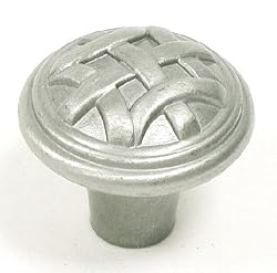 Top Knobs-Tuscany Collection M167 Celtic Small Knob in Pewter Light