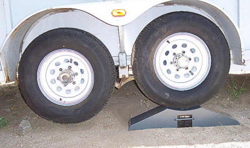 Trailer Helper Aid Jiffy Jack - Solid Steel - Horse Trailer - RV Trailer
