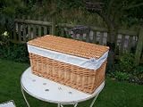 WICKER STORAGE TRUNK CHEST & REMOVEABLE LINER
