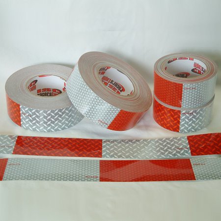 Reflexite REF-DOT Retroreflective Conspicuity Tape: 4 in. x 50 yds. (Red/White Diamond Plate Design)