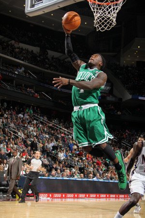 Boston Celtics v New Jersey Nets: Nate Robinson Photographic Poster Print by Nathaniel S. Butler, 24x36