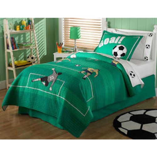 Soccer 4 Piece Twin Quilt & Bedding Set Plus Coordinating Wall Decals