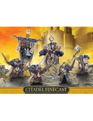 Citadel Finecast Resin: Marneus Calgar and Honour Guard