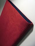 Review Wrappers UK  / Alcantara notebook sleeve for Apple MacBook Air Jubilee Red