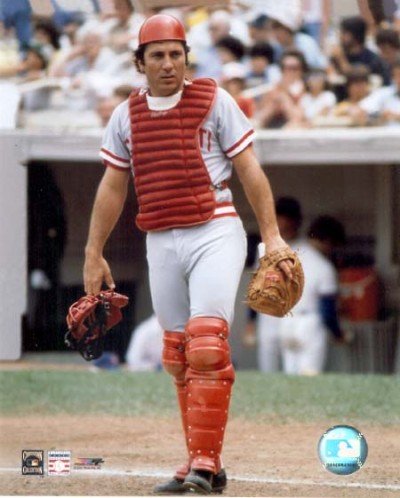 Johnny Bench Cincinnati Reds 8x10 Photo (Action, Standing)