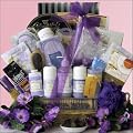 Spa Haven: Spa Gift Basket including Camille Beckman English Lavender fragrance - A luxurious mix of Lavendula, Agustifolia & Officinalis