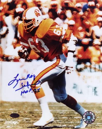 Lee Roy Selmon Autographed/Hand Signed Tampa Bay Buccaneers 8 x 10 Photograph