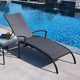 Vento Wicker Chaise Lounge Chair With Wheels