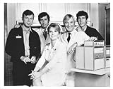 EMERGENCY KEVIN TIGHE BOBBY TROUP RANDOLPH MANTOOTH ROBERT FULLER JULIE LONDON 8X10 PHOTO
