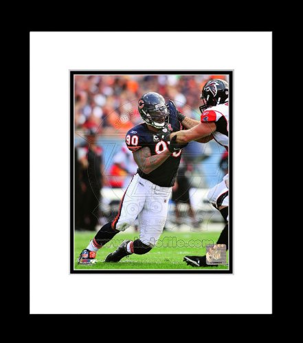Chicago Bears Julius Peppers 2011 Action Framed Picture 8x10