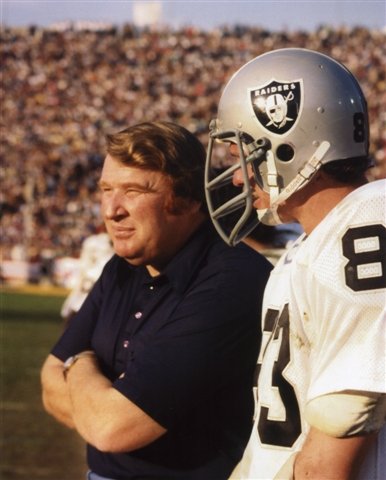 JOHN MADDEN & TED HENDRICKS OAKLAND RAIDERS 8X10 SPORTS ACTION PHOTO