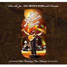 Pass The Jar - Zac Brown Band And Friends From The Fabulous Fox Theatre In Atlanta [+Digital Booklet]
