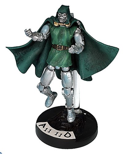 Marvel Legends Showdown Battle: Dr. Doom