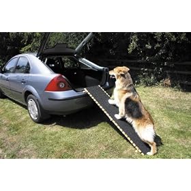 FOLDING WOODEN DOG RAMP/ A HELPING HAND FOR YOUR DOG. Give your pet easy access to your car.