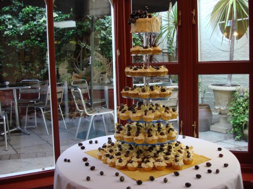 7 Tier 5mm Thick Maypole Acrylic Wedding Party Favour Cupcake Cake Stand by Classikool®