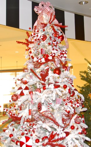 9' Custom Tree Kit (Candy Cane)
