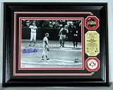 Highland Mint Carlton Fisk 1975 World Series HR Autographed Photomint w/ 2 24KT Gold Coins