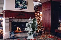 Gray the gargoyle vampire statue european sculpture New (Digital Angel Decor)