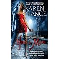 Hunt the Moon: A Cassie Palmer Novel