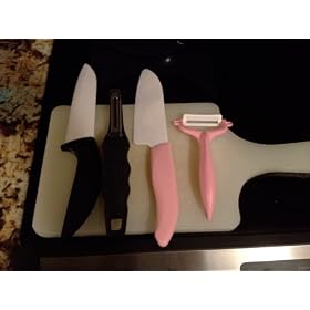 Kyocera Revolution Series 5-1/2-Inch Santoku Knife and Y Peeler Set