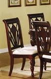 Set of 2 Dining Chairs with Turned Legs in Cherry Finish