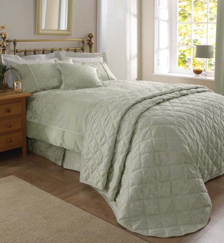 Royal Jacquard Bedcover
