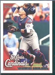 2010 Topps Baseball Card # 476 Yadier Molina - St. Louis Cardinals ( Yadier Molina ) MLB Trading Card in Protective Screwdown Case!