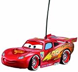 Dickie-Spielzeug 203089501 - Disney Cars 2 - RC Lightning McQueen, 2-Kanal Funkfernsteuerung, 27+40 MHz, Ma&szlig;stab 1:24, 17cm, rot