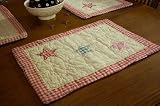 Country Barn Star Quilted Table Placemat Set (4 Place Mats)