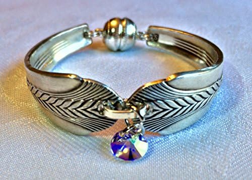 1939 "Allure" Wheat sheaf Design Silver Plate spoon bracelet