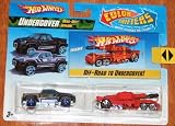 Hot Wheels Color Shifters Cars Undercover with Mega-Duty & Invader Car Set