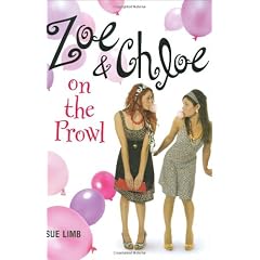 Zoe & Chloe on the Prowl