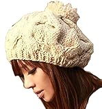 In Cristallo(インクリスターロ) 太編み込み ポンポン ニット帽子 ベレー帽 ボンボン ツイスト編み 秋冬 カジュアル ファッション小物・ファッション雑貨 プレゼントにも! 女性用 レディース (ベージュ)