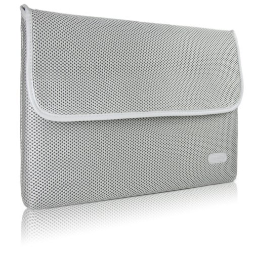 Case-Mate 17 Glovez Sleeve for 17 MacBook Pro Laptop, Neoprene Interior, Perforated Nylon Exterior, Leather Accent, Silver (67614)