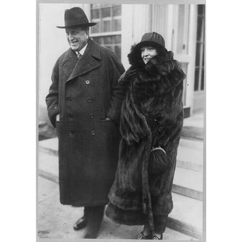 Photo William Randolph Hearst, 18631951, Millicent, White