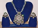 Belly dance jewelry, beautiful ladies Handmade Jewelry Pendant and Earrings Sets Antique Silver finish with green beads 51xAbolpxEL. SL160 Belly dance jewelry, beautiful ladies Handmade Jewelry Pendant and Earrings Sets Antique Silver finish with green beads