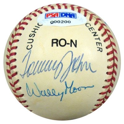 Dodgers Greats (12 Signatures) Autographed/Hand Signed NL Baseball Sandy Koufax, Pee Wee Reese & Tom