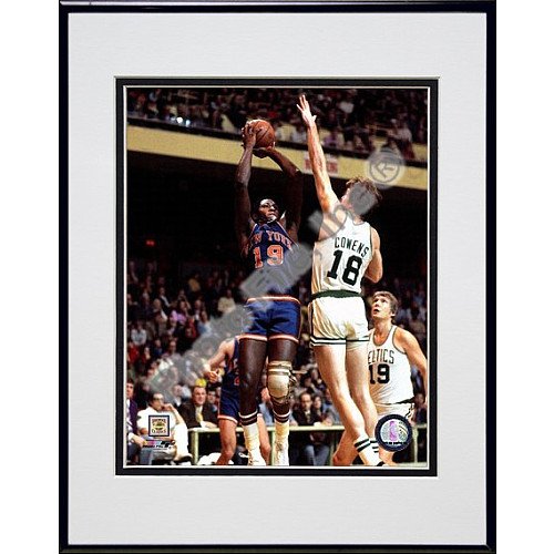 Photo File New York Knicks Willis Reed Framed And Matted Photo