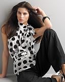 Sleeveless tie-neck top