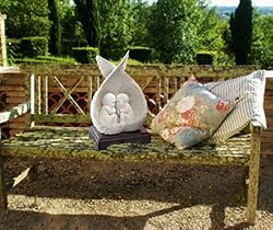 The sleeping angels statue baby cherubs rest sculpture