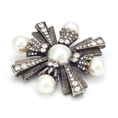 Regal Star Brooch